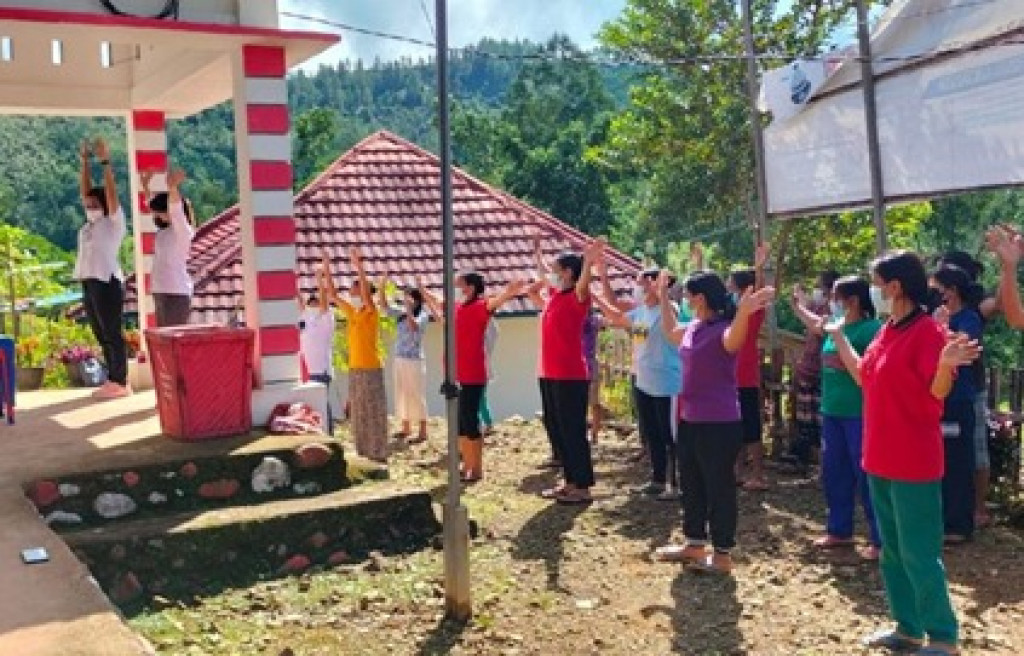 Mengulas Pelayanan dan Program Lansia di Desa Cibodas pada Orientasi Lapangan Desa Dalung